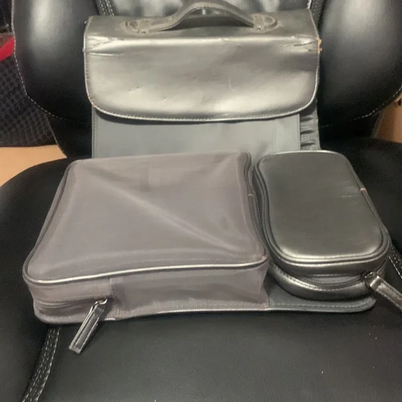 Vintage Christian Dior make up case large in size unfolds many compart &… - Picture 3 of 5